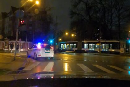 Rīgas pašvaldības policijas darbinieku atalgojuma palielināšana 2026. gadā.