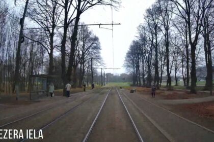 11. tramvajs pieturā Rusova iela/VID Rīgā