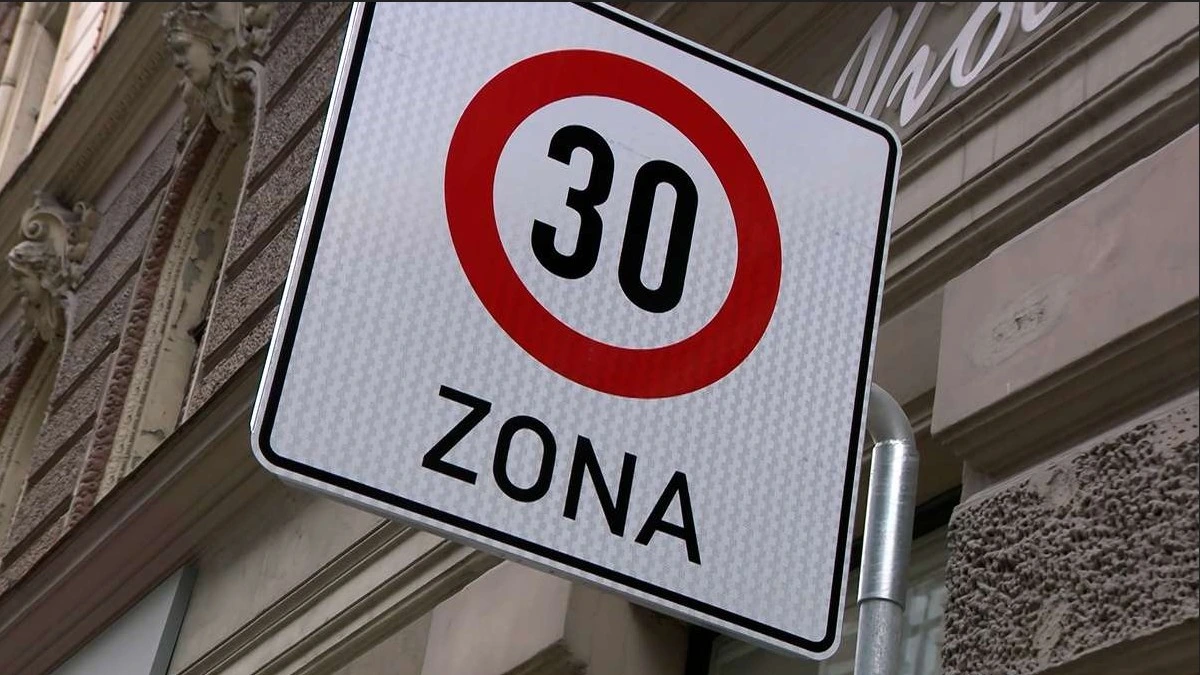 Ātruma ierobežojums 30km/h Rīgā